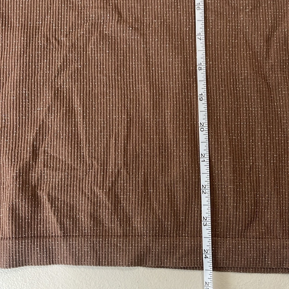 Athleta Momentum Seamless Tank - Brown/Gold Glitter - Picture 6 of 7